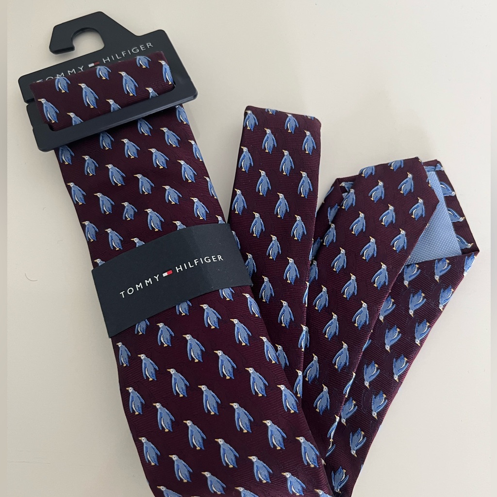 Tommy Hilfiger Mens Penguin Club Tie